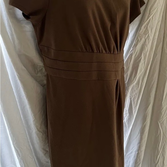Anne Klein Woman's Wool Knit Short Sleeve Midi Dress Sz 8 Espresso - Picture 3 of 9